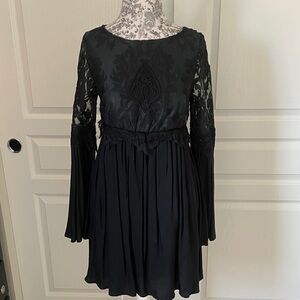 AKIRA Black Long Sleeve Lace Dress/ top